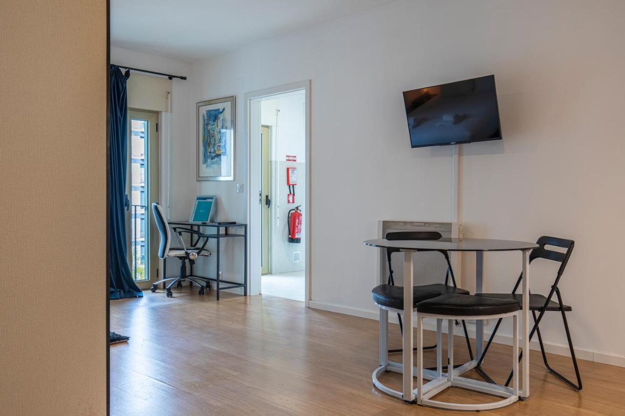 Bright & Comfy Flat In Lisbon By Lovelystay エクステリア 写真